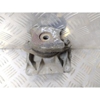 Кронштейн опоры кпп Renault Scenic 1 1999-2003 7700427286