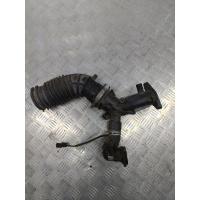 Патрубок интеркулера Renault Megane 3 2009-2014 165764902r