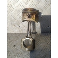 Шатун в сборе с поршнем Renault Megane 3 2009-2015 121009455R
