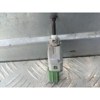 Датчик включения стопсигнала Renault Megane 2 2003- 2008 8200276360