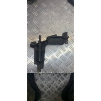 крепление фары (кронштейн фары) правой BMW 3 серия 2001 1301073018