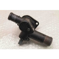 Фланец системы охлаждения Volkswagen VW Golf 5 2003-2009 06A121132AG