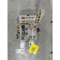 Блок предохранителей Toyota Yaris XP9 2007 82730-52700