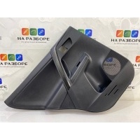 Обшивка двери TOYOTA rav4 XA40 2014 67640-42550-C0