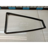 Уплотнитель форточки правой Suzuki Grand Vitara (1998 - 2005) 8466552D00
