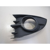 Решетка в бампер центральная Renault Scenic II (2003 - 2009) 7701477302