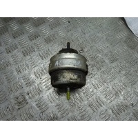 Подушка крепления двигателя Audi A6 1998 8d0199379r