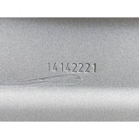 дверь левая Renault T 7482702620,14142221,7482702751,5600745645