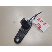 Петля двери передней правой нижняя Mercedes CLA-klasse C117 2013-2019 A2467200437