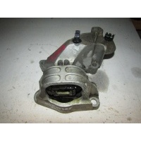 Опора двигателя правая RENAULT Duster 2012> 112101351R