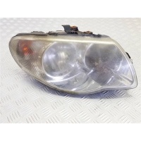 Фара правая Chrysler Voyager 4 (2004 - 2008) 2006 04857832AC