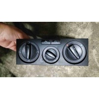 Блок управления печки/климат-контроля Volkswagen Golf 4(1997-2004) 1999 1J0820045F