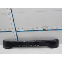 Накладка двери багажника Mitsubishi Pajero Sport 1998-2008 5817A092
