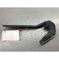 Петля капота левая Audi A4 B5 1995 8D0823301B