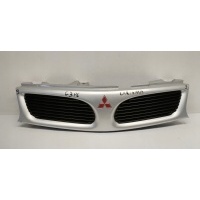 Решетка радиатора mitsubishi carisma mb944763