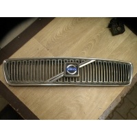 Volvo s40 v40 97 - 03 решетка радиатора