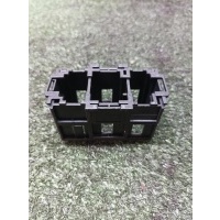 кронштейн (сопут. товар) VW Touareg 2002-2010 2005 7L0937545