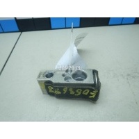 Клапан кондиционера Toyota RX 350/450H (2009 - 2015) 8851533020