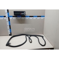 Уплотнитель двери Toyota Camry V50 (2011 - 2018) 6787206100