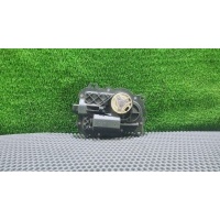 Доводчик двери Audi A8 D3 (S8) 2005 4E0837059