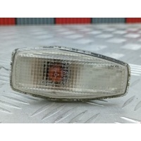 Повторитель указателя поворота правый Kia Sorento 1 (2002-2011) 2004 ,923043B120