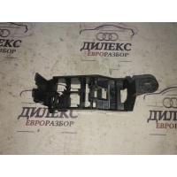кронштейн Audi Q5 2011 8R0937545A