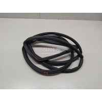Уплотнитель двери Mazda Mazda 3 (BP) 2019 BCJH73760C
