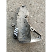 Кронштейн КПП Audi A6 2003 8d0399114aj