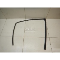 Уплотнитель стекла двери Toyota RAV 4 2019 6815142121
