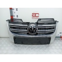 Решетка радиатора Volkswagen Golf 5 (2003-2008) 2008 1K5853651,1K5853653A