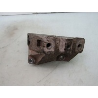 Гольф iv 1.6 97r лапа кпп крепление левая