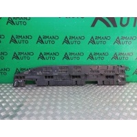 кронштейн накладки порога Mercedes GLE-Class W167 2018-нв A1676981801