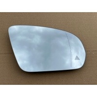Вставка правая помощник мерседес w205 a0998100616