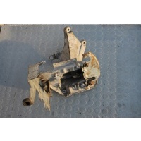 Лапа подушка кпп nissan tiida 1.6 16v 04 - 12