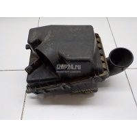 Корпус воздушного фильтра Mazda Premacy (CP) (1999 - 2004) FP4713320B