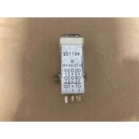 Мерседес w124 реле przepięciowy 0005406745