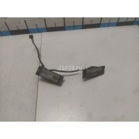 Фонарь подсветки номера Mitsubishi Pajero/Montero III (V6, V7) (2000 - 2006) MR441889