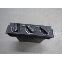 Mitsubishi carisma 04 панель кондиционера mr916369