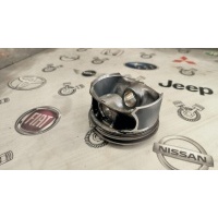 Поршень Mercedes-Benz CLA-Class C117 2013 A2700301717