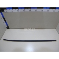 Накладка стекла заднего правого Nissan Murano (Z51) (2008 - 2015) 828201AC0A