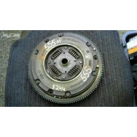 Комплект сцепления Volkswagen Golf 4 2000 FUS41 027105273D