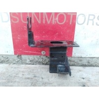 Кронштейн усилителя переднего бампера Audi Q7 4L 2008 4L0807134C