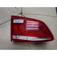 Фонарь крышки багажника Volkswagen Passat 7 2010-2015 2011 3AF945093K