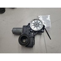 Моторчик стеклоподъёмника задний левый Lexus NX Z10 2014- 8572078021
