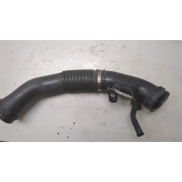 Патрубок корпуса воздушного фильтра Audi A4 (B5) 1994-2000 1996 058133357a