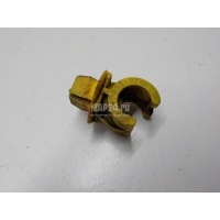 Фиксатор подставки капота VAG Amarok 2010 357823397