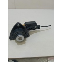 Кнопка открывания багажника Renault Duster 2012 905026966R