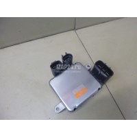Блок управления вентилятором Toyota GS 250/350/300H (2012 - 2018) 8925730110