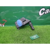 Горловина бачка омывателя AUDI A5 8T 2011 8T2955463B