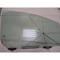 Стекло боковой двери Toyota Yaris 2005-2011 2009 681100D072